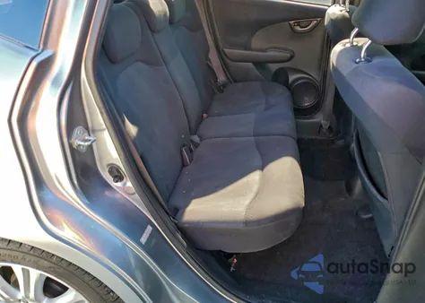 2009 Honda Fit Sport z USA, uszkodzony, nr VIN JHMGE88609S009210